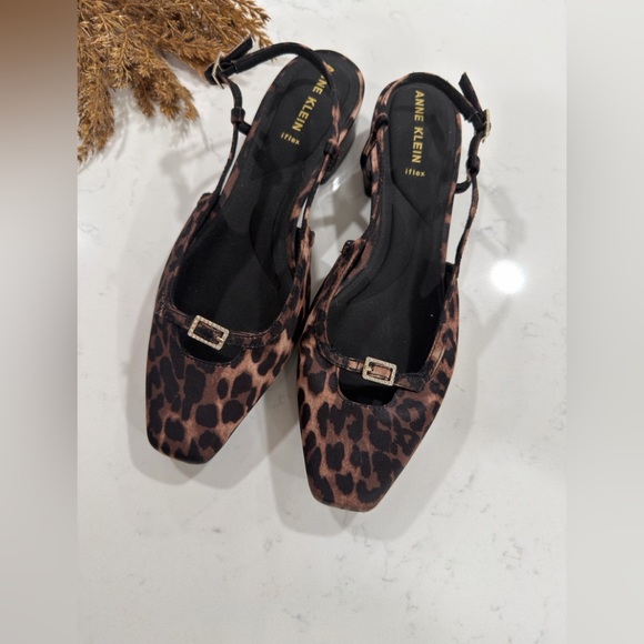 Anne Klein Leopard Print Slingback Heels - Picture 1 of 7